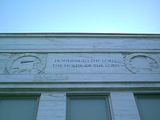 Oct10-06.jpg (17839 bytes)