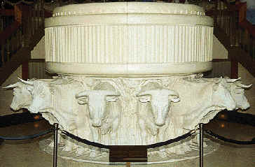 temple1.jpg (13565 bytes)